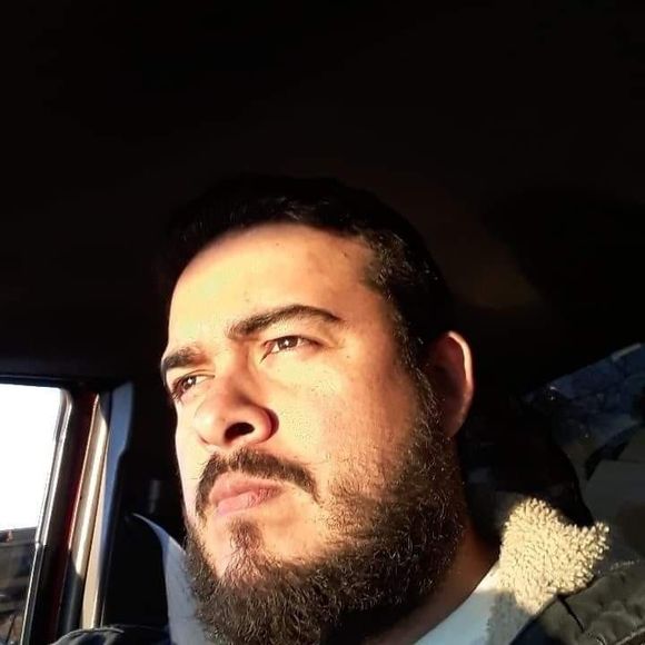 Meet your Posher, Aaron - Picture 1 of 1